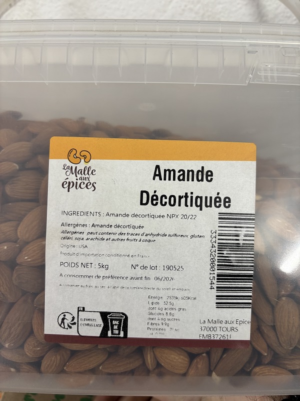 AMANDE DECORTIQUEES  5 KG